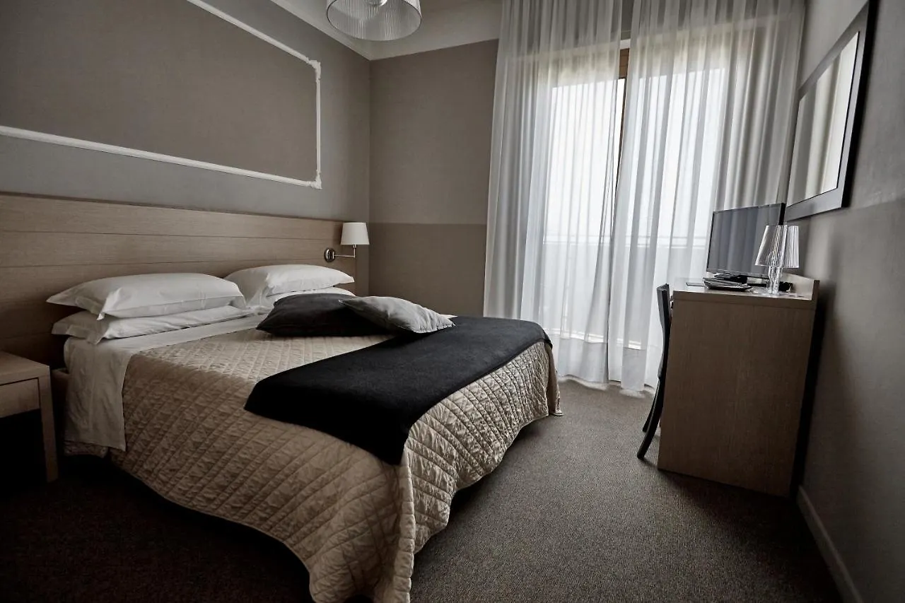 Rouge Hotel International Milano Marittima 4*,  Italien